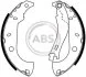 Комплект тормозных колодок A.B.S. 8832 (фото 1)