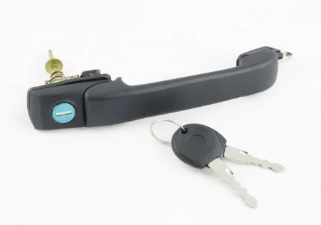 Ручка двери передняя левая (с замком и ключами) VAG Cordoba Golf 91-02 AND 32837012