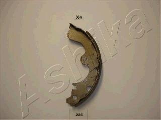 Комплект тормозных колодок ASHIKA 5502236