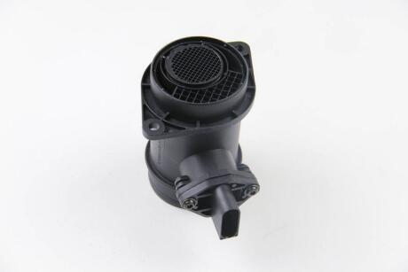 Витратомір повітря (5 pin, модуль) SKODA SUPERB I VW LT 28-35 II, LT 28-46 II, PASSAT B5.5, TRANSPORTER T4 1.9D/2.5D 09.95-07.06 AUTLOG LM1062