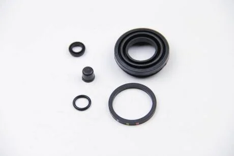 Ремкомплект гальмівного супорта задн Лів/Прав (діаметр поршня: 30) HONDA ACCORD II, ACCORD III, CONCERTO, PRELUDE I, PRELUDE II ROVER 200, 200 II, 400, 400 II SUZUKI SWIFT 1.0-2.0 11.78-12.05 AUTOFREN D4-152