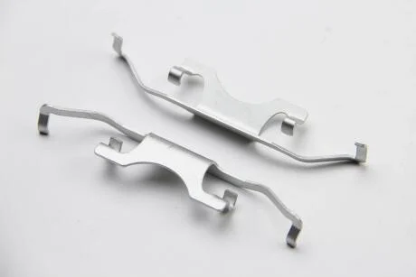 Монтажний набір гальмівних колодок задн BMW 5 (E39) 2.0-4.9 09.95-05.04 AUTOFREN D42617A