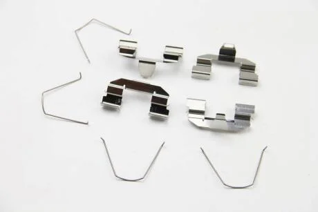 Монтажний к-кт гальмівних колодок пер. MAZDA 6 02-07 AUTOFREN D42800A