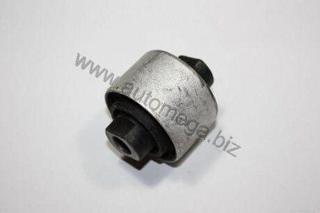С/блок внутр. ниж. важеля перед. Audi A4 95- VW Passat 96-05 AUTOMEGA 110038610