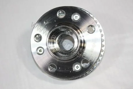Ступиця колеса VW Golf 2,0-2,8 91-PASSAT 2,0/2,8 92- AUTOMEGA 110058310