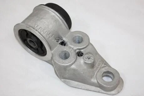 САЙЛЕНТБЛОК ЗАДНЬОЇ БАЛКИ ЛІВ. AUDI A6, PASSAT 00- AUTOMEGA 110085710