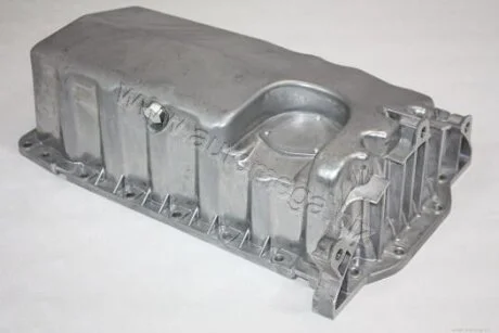 Піддон масляний двигуна VW Multivan/Transporter 1,9-2,0TD 03- AUTOMEGA 130038410