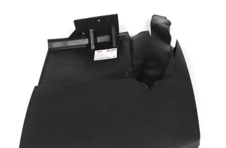 Бризговик задній, правий AUTOTECHTEILE 100 8850