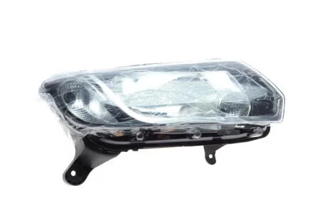 Фара права AUTOTECHTEILE 503 0312