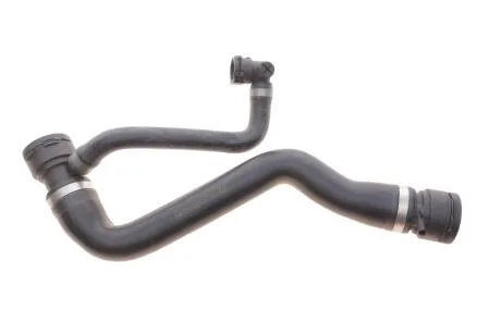 Патрубок радіатора верхній AUTOTECHTEILE 700 1723