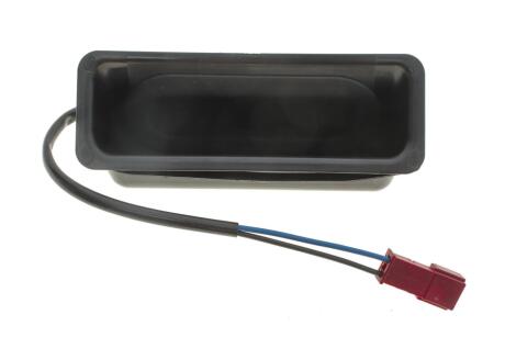 Ручка кришки багажника з кнопкою, матеріал пластик AUTOTECHTEILE 710 5113