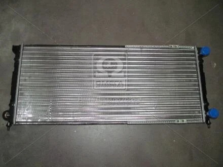 AVA VW Радіатор охолодження двиг. PASSAT 1,6/1,8/1,8 16V 88- AVA COOLING VN2066