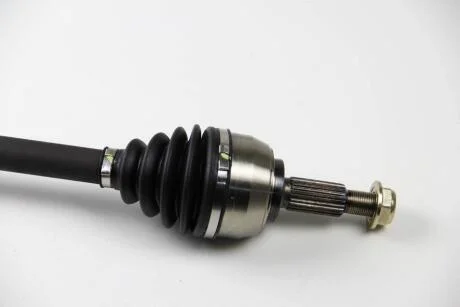 Привод правый Megane2/Scenic2 F9Q/F4R 932mm (39z внутр. x25) BGA DS7331LA