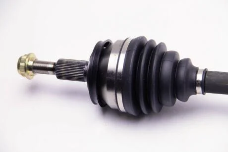 Привідний вал VW T5 2.0TDI 09- Пр. BGA DS9642R