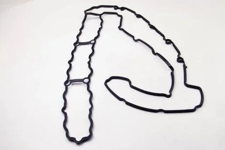 Прокладка клапанної кришки BMW 3 (E90/E91/E92/E93) BMW 5 (E60/E61/F10/F11) BMW 6 (E63/E64) 05-13 BGA RC5583