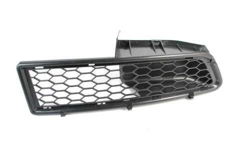 Решітка бампера передн Прав DACIA LOGAN I 09.04-01.09 BLIC 6502-07-1301992P