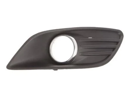 Решітка бампера передн Прав (з отвором для галогенних фар, хром) FORD FOCUS II 02.08-09.12 BLIC 6502-07-2533998CP