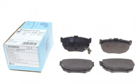 Набор тормозных накладок (сторона установки: задний мост) BLUE PRINT ADG04232
