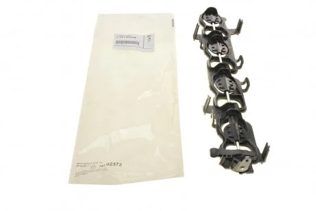 Кронштейн для щільнення BMW 11617812938