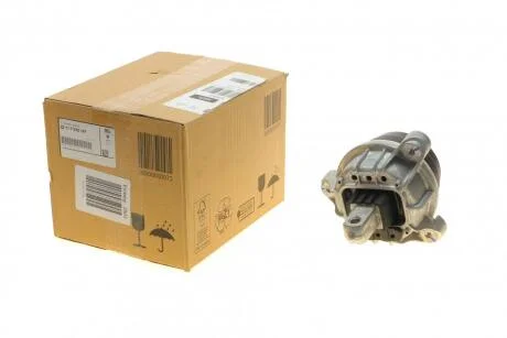 Подушка двигуна Л BMW 22 11 7 935 147