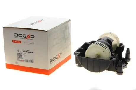 Моторчик пічки BOGAP C4111101