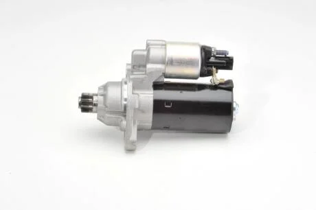 Стартер відновлений VW Jetta VI 10-18, Jetta V 05-10, Polo 09-18, Beetle new 98-11, Beetle 11-19, AUDI TT 07-15 BOSCH 0 001 122 402