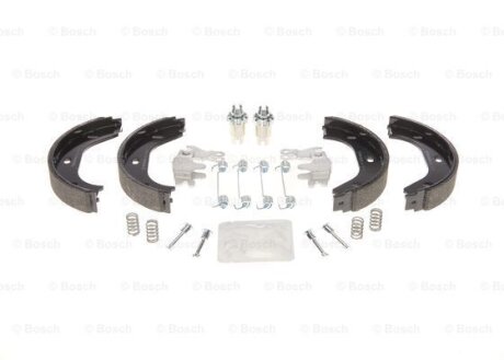 Гальмівні колодки, барабанні BOSCH 0 204 113 801