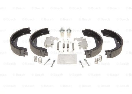 Гальмівні колодки, барабанні BOSCH 0 204 113 805