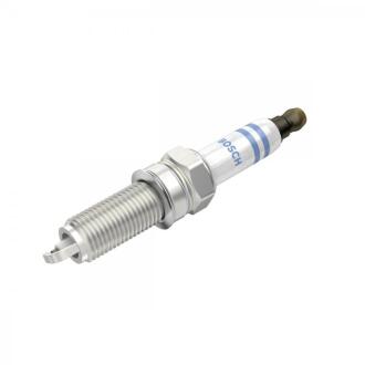 Свічка запалювання YR7SES NICKEL (HYUNDAI I20, ELANTRA 1.4, 1.6) BOSCH 0 242 135 528