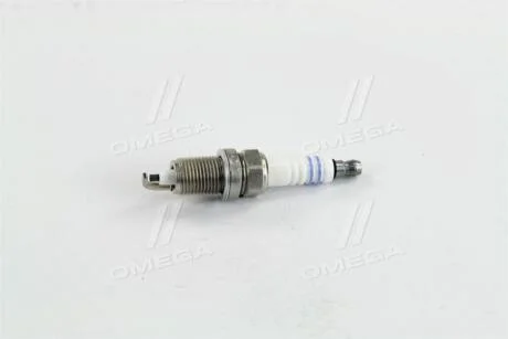 FR8HC Свеча зажигания SUPER 0,8mm JEEP 2,5/4,0i TOYOTA 1,6 87-92 DODGE Viper CHRYSLER BOSCH 0 242 229 590