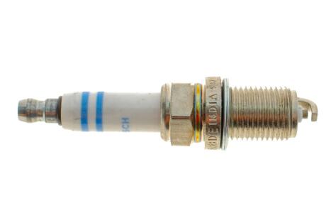 FQR8DE свічка запалювання SUPER 0,9mm DB 1,5-2,0: W169/245 BOSCH 0 242 229 724