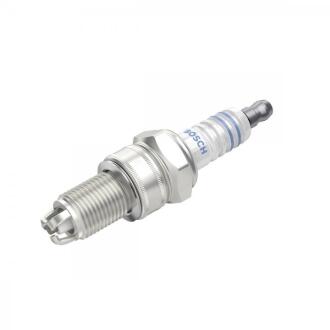 WR7LTE +2 свічка запалювання PLUS (3-х конт.) AUDISEATSKODAVWALFA ROMEO. [-] BOSCH 0 242 235 664