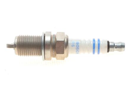 СВІЧКА ЗАПАЛЮВАННЯ BOSCH 0 242 235 666
