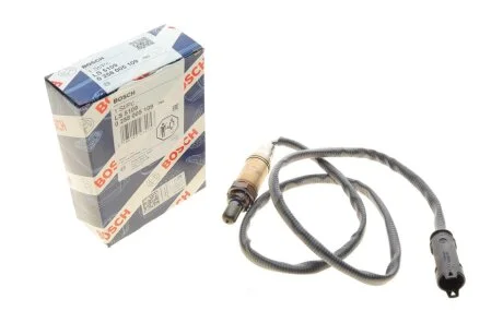 Лямбда-зонд (кількість дротів 4, 990мм) BMW 3 (E36), 3 (E46), 5 (E39), 5 (E60), 5 (E61), 7 (E38), 7 (E65, E66, E67), X3 (E83), X5 (E53), Z3 (E36), Z4 (E85) 1.8-4.4 08.95-12.10 BOSCH 0 258 005 109