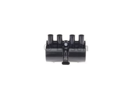 Котушка запалювання CHEVROLET AVEO / KALOS, CAPTIVA, CRUZE, EPICA, LACETTI, LANOS DAEWOO KALOS, LANOS, NUBIRA FSO LANOS OPEL ANTARA A 1.2-2.4LPG 02.97- BOSCH 0 986 22A 002