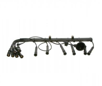 Комплект ВВ дротів B 323 BMW 320/325/528 \'\'2.0-2.7 \'\'81-93 BOSCH 0 986 356 323