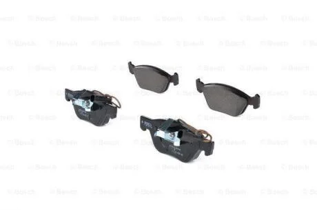 Гальмівні колодки передні (з датчик.) ALFA ROMEO 166 98- BOSCH 0 986 424 576
