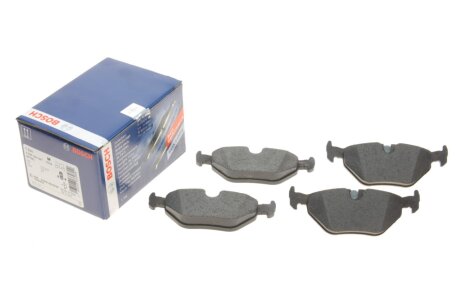 Комплект гальмівних колодок задн, SAAB 9-5 1.9D-3.0D 09.97-12.09 BOSCH 0 986 424 667