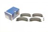 Колодки тормозные (передние) Jeep Grand Cherokee II 99-05 (Akebono) (с датчико BOSCH 0 986 424 823 (фото 1)