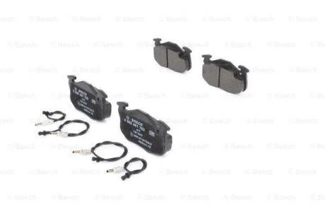 Гальмівні колодки перед. (з датчик.) PEUGEOT 106 -96. RENAULT 19 1,6. BOSCH 0 986 461 763