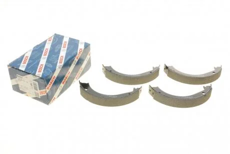 Колодка торм. барабан. стоян. торм BMW 5(E28, E34) 7(E32,E38) BOSCH 0 986 487 211