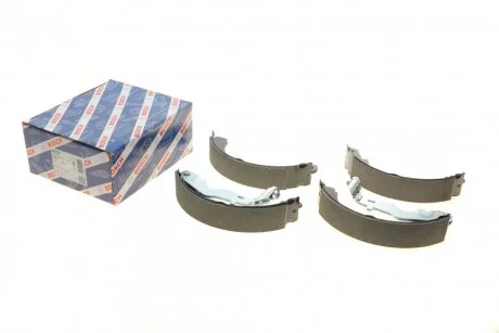 Комплект гальмівних колодок BOSCH 0 986 487 774