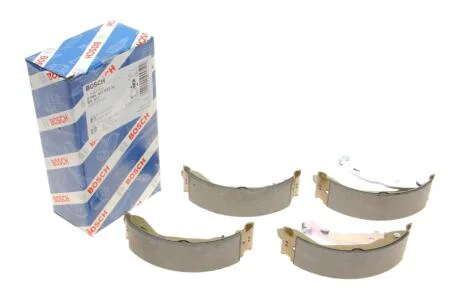 Комплект гальмівних колодок BOSCH 0 986 487 852