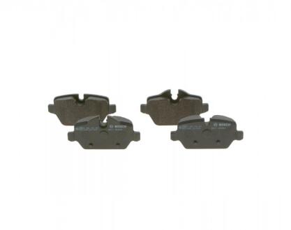 Гальмівні колодки диск.задні BMW 1 (E81), 3 (E90) 1.6i/1.8i/2.0 03- BOSCH 0 986 494 461