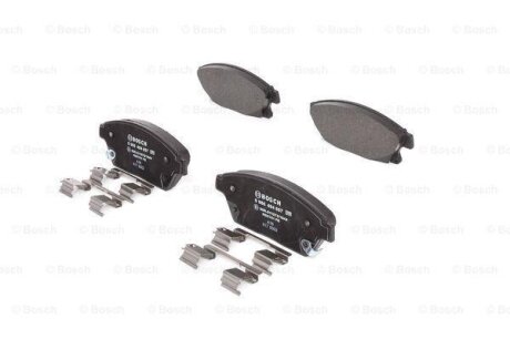 Комплект гальмівних колодок передн, CADILLAC ATS CHEVROLET CRUZE, ORLANDO, TRAX, VOLT OPEL AMPERA, ASTRA J, ASTRA J GTC, ASTRA J/HATCHBACK, MOKKA / MOKKA X, ZAFIRA C 1.3D-2.0D 05.86- BOSCH 0 986 494 657