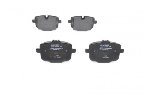 Комплект гальмівних колодок з 4 шт. дисків BOSCH 0 986 494 759