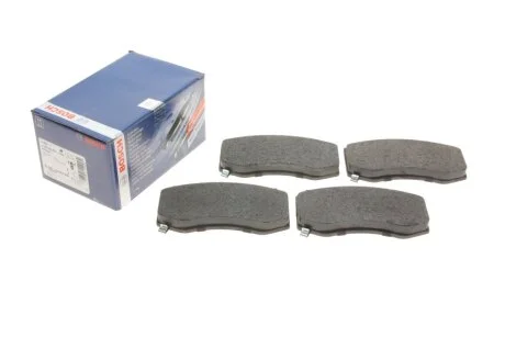 Колодки гальмівні дискові CHRYSLER/JEEP 300C/Grand Cherokee SRT "F "04-10 BOSCH 0 986 494 870