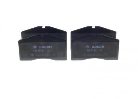 Комплект гальмівних накладок, дискове гальмо BOSCH 0 986 494 950