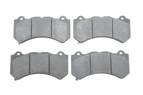 Комплект гальмівних колодок передн, CADILLAC ATS, CTS CHEVROLET CAMARO, CORVETTE DODGE CHALLENGER JEEP GRAND CHEROKEE, GRAND CHEROKEE III, GRAND CHEROKEE IV NISSAN GT-R 3.0D-6.4 12.07- BOSCH 0 986 494 975