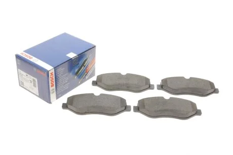 Колодки гальмівні дискові IVECO Daily \'\'F \'\'06>> PR2 BOSCH 0 986 495 113